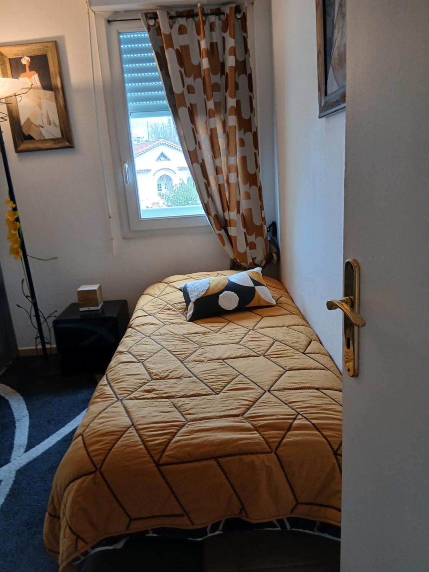 Location Chambre 2 Personnes Chez Angela Канни Номер фото